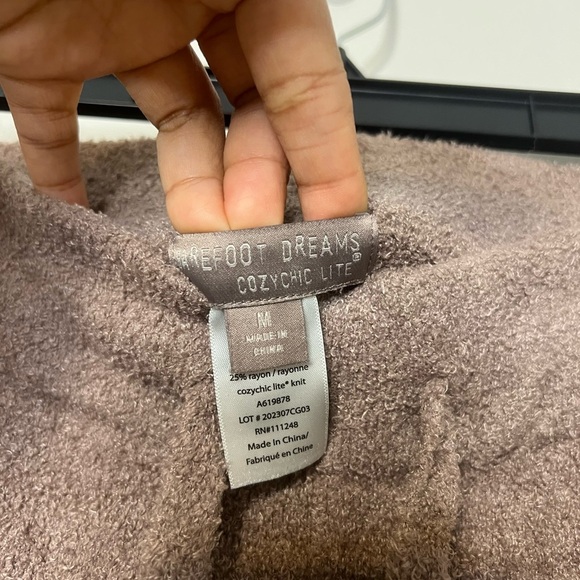 Barefoot Dreams CozyChic Lite  Lounge Pants Size M - Picture 4 of 4